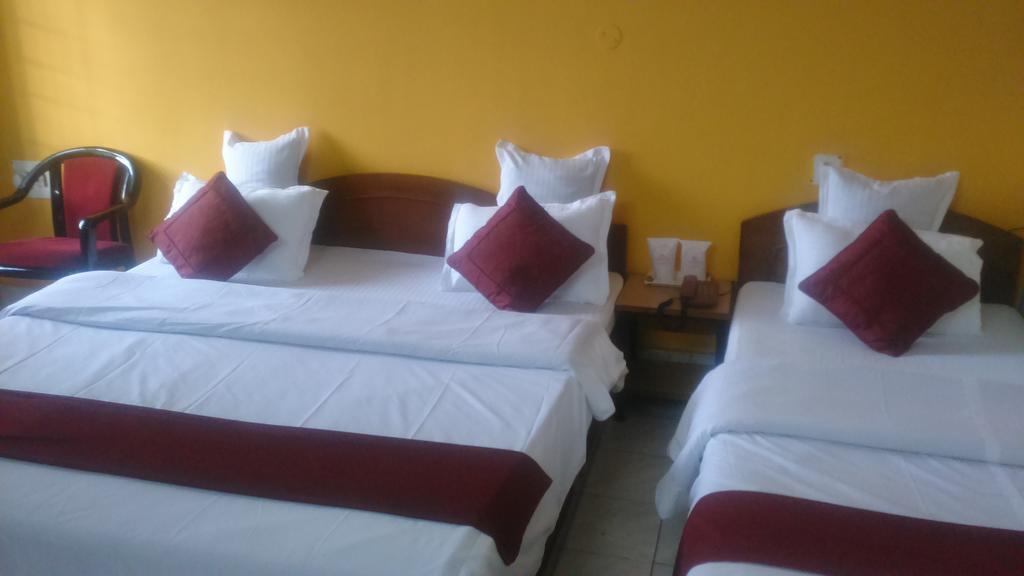 Breeze Hotel Siliguri Δωμάτιο φωτογραφία