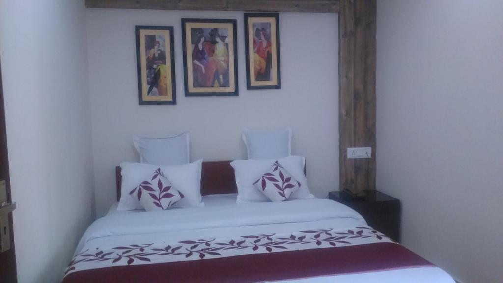 Breeze Hotel Siliguri Εξωτερικό φωτογραφία